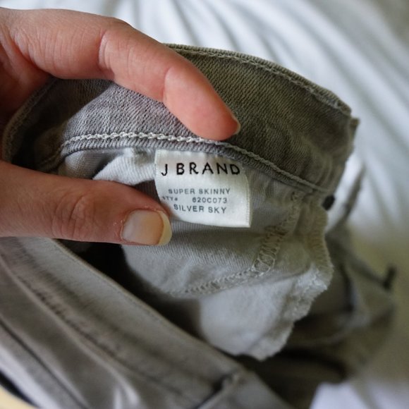 J Brand Grey Skinny Jeans - Picture 3 of 4